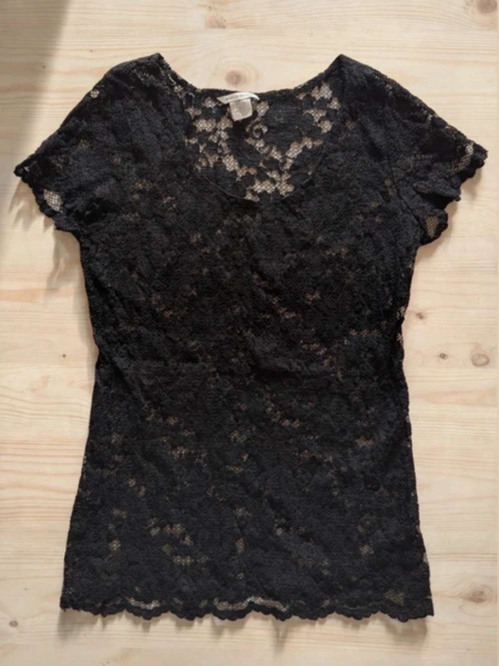 Black Lace Short-Sleeve Women's Top